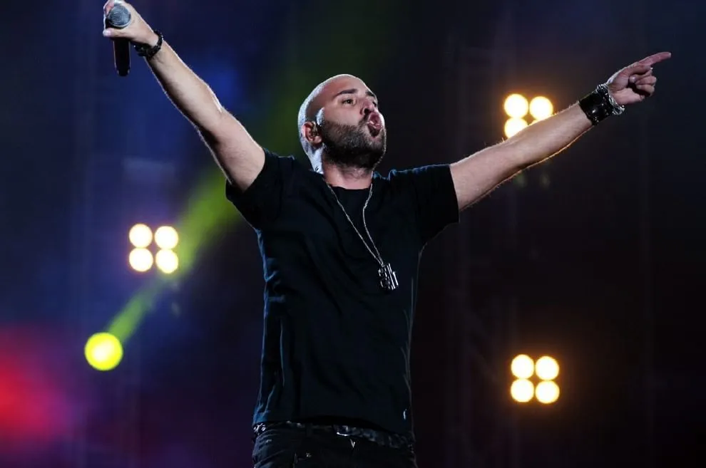 NoteVerticali.it_Negramaro_la-rivoluzione-sta-arrivando_1