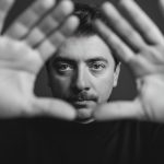 Federico Mattioni: identità, coscienza e paure contemporanee